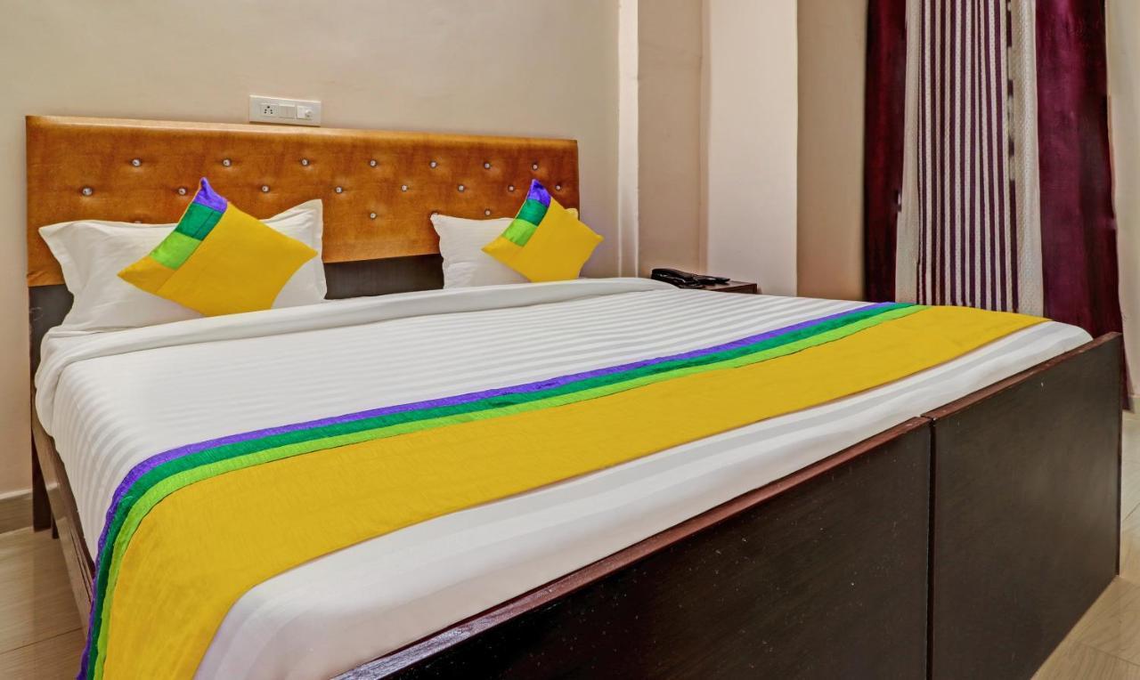 Itsy By Treebo - Divine Inn Chandigarh Exterior photo